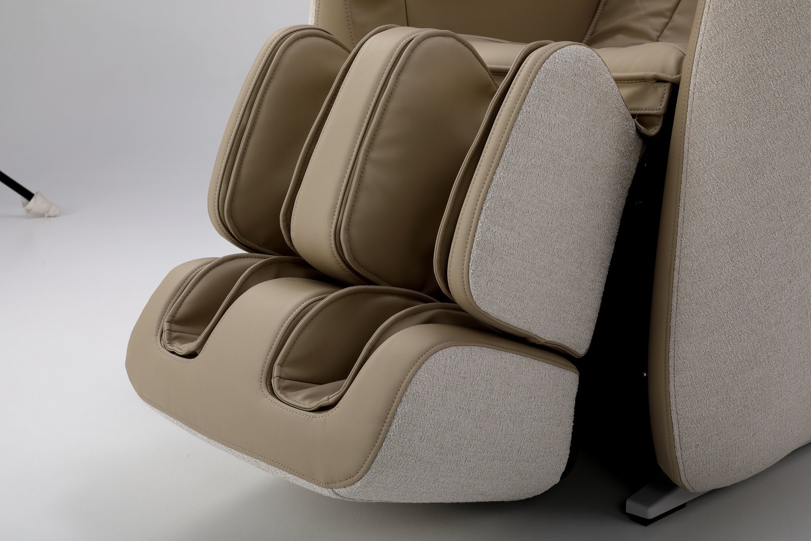 Massage Chair, Beige TN-MCIR06
